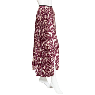 Graphic Print Pleated Maxi Skirt