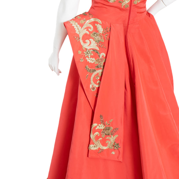Oscar de la Renta Coral Embroidered Gown