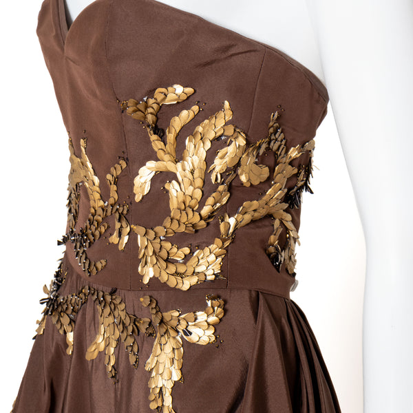 Oscar de la Renta Embellished Gown