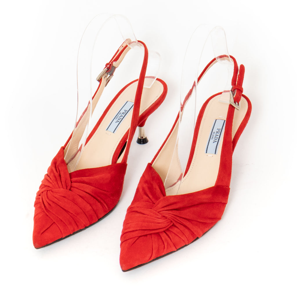 Prada Suede Pumps in Red