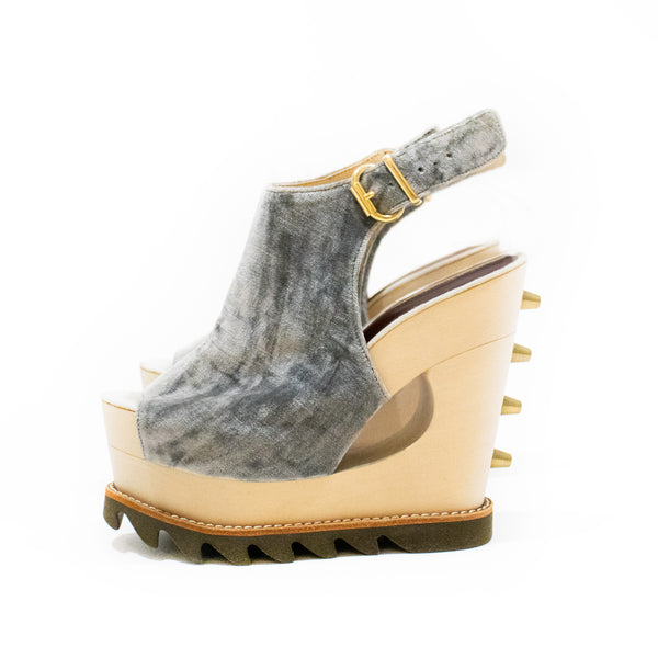Undercover Velvet Stud Wedge Sandal